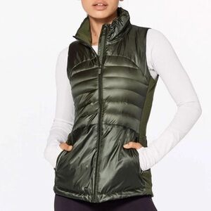 Lululemon Down For A Run Reflective Gator Green Vest Size 8